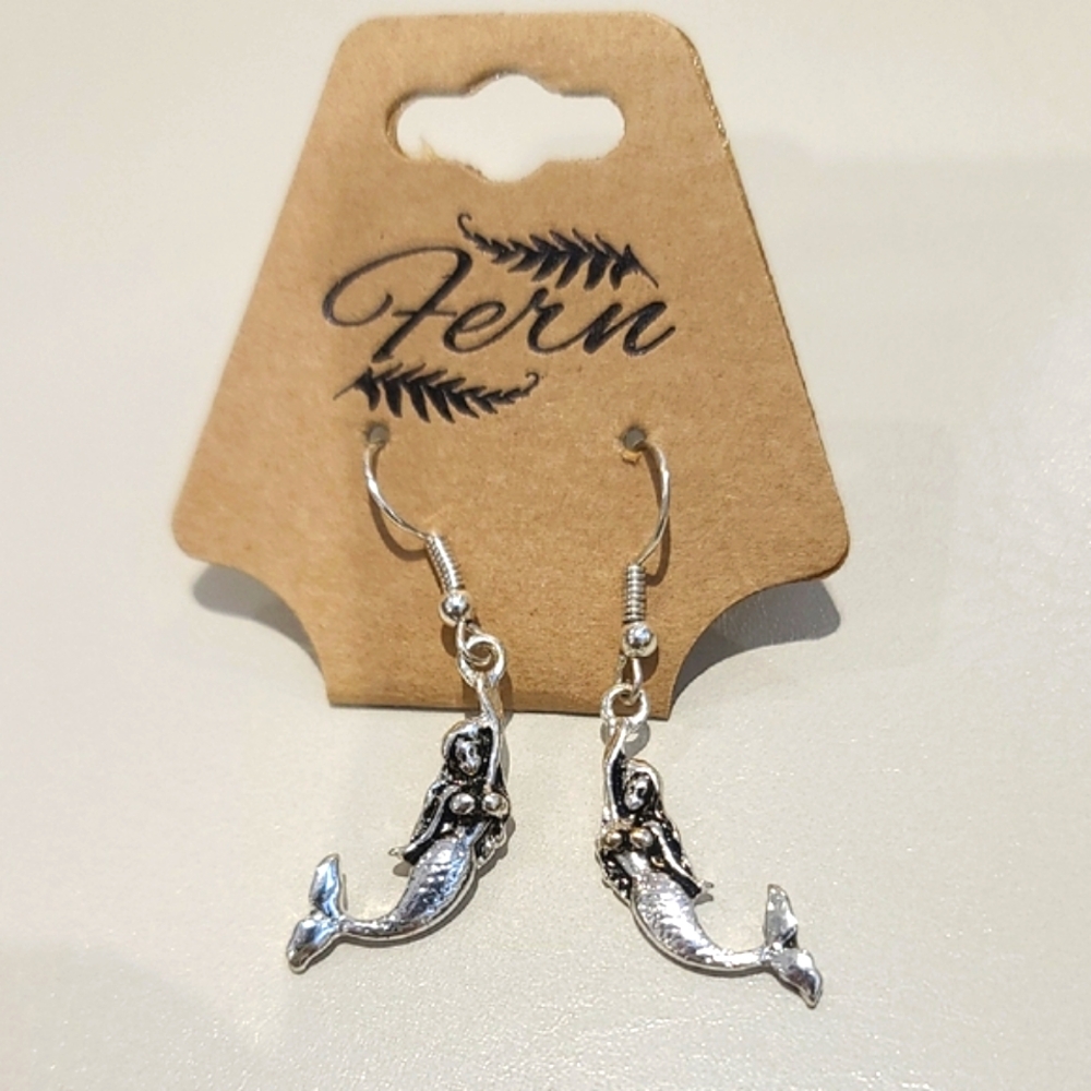 Silver Tone Mermaid Dangle Dainty Earrings NWT